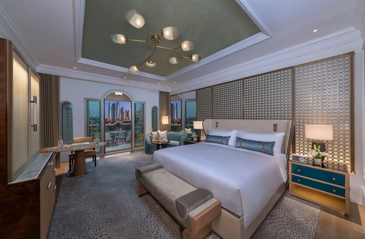 Emirates Palace, Mandarin Oriental — interior