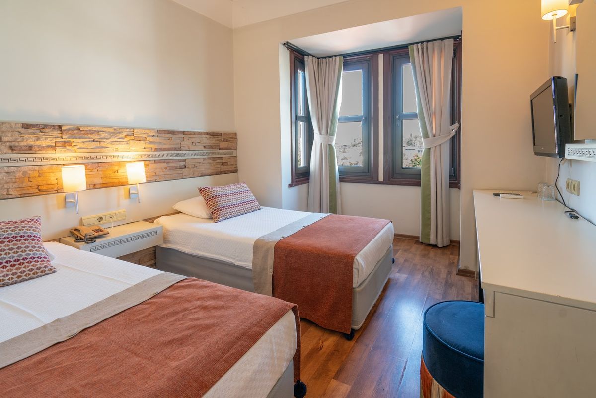 Hotel Aspen — Aspen — additional view 2