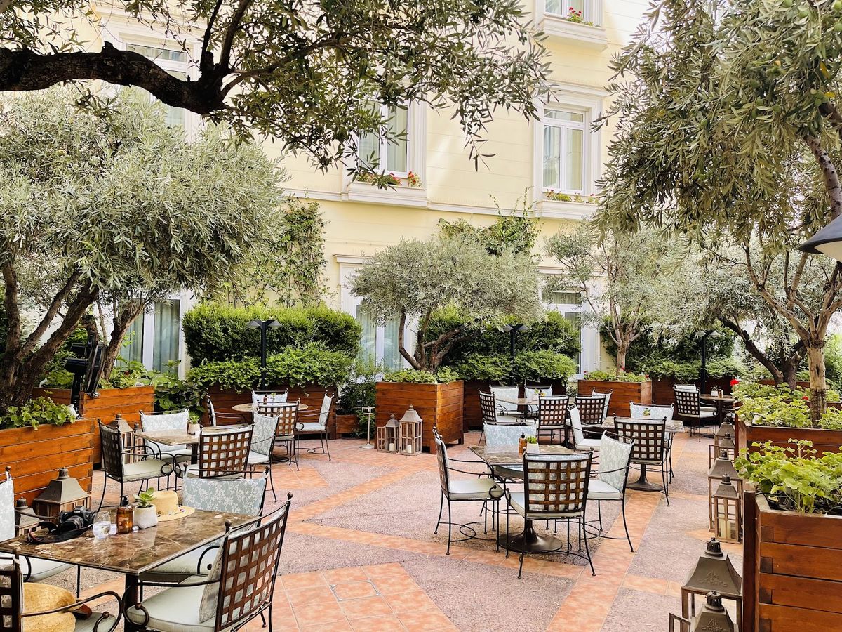 Hotel Grande Bretagne, A Luxury Collection Hotel