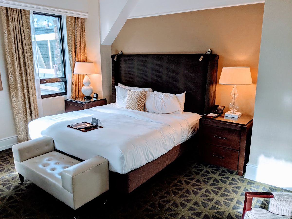Fairmont Banff Springs — Banff — additional view 2