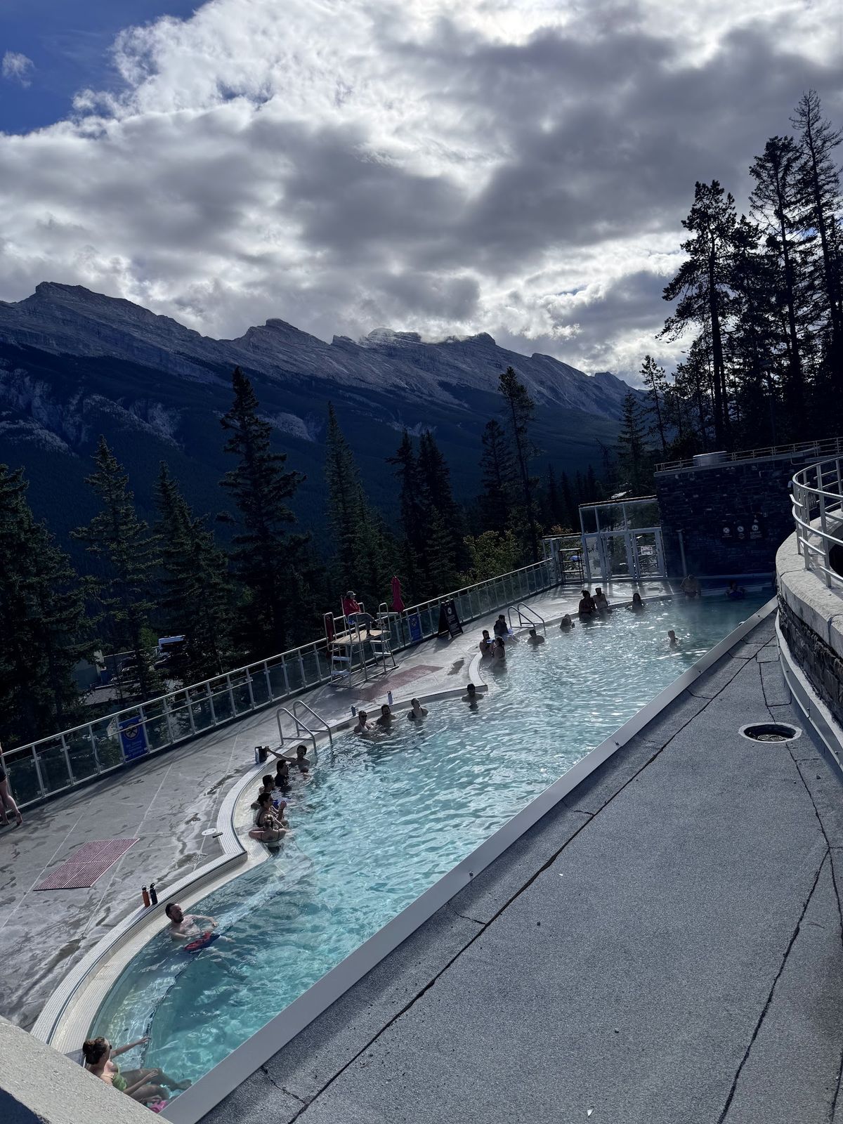 Rimrock Resort Hotel — Banff — additional view 3