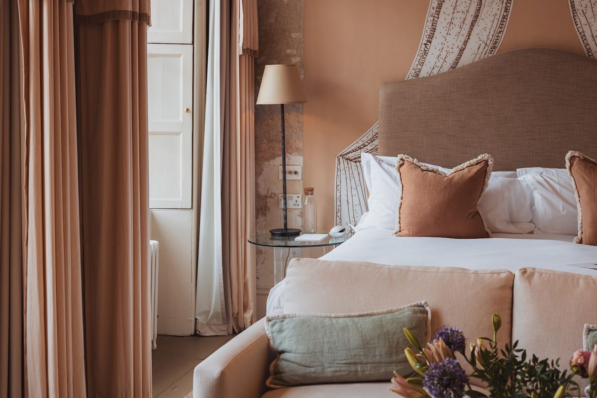 No.15 by GuestHouse Bath — Bath