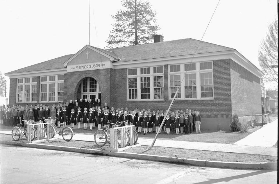 McMenamins Old St. Francis School — Bend