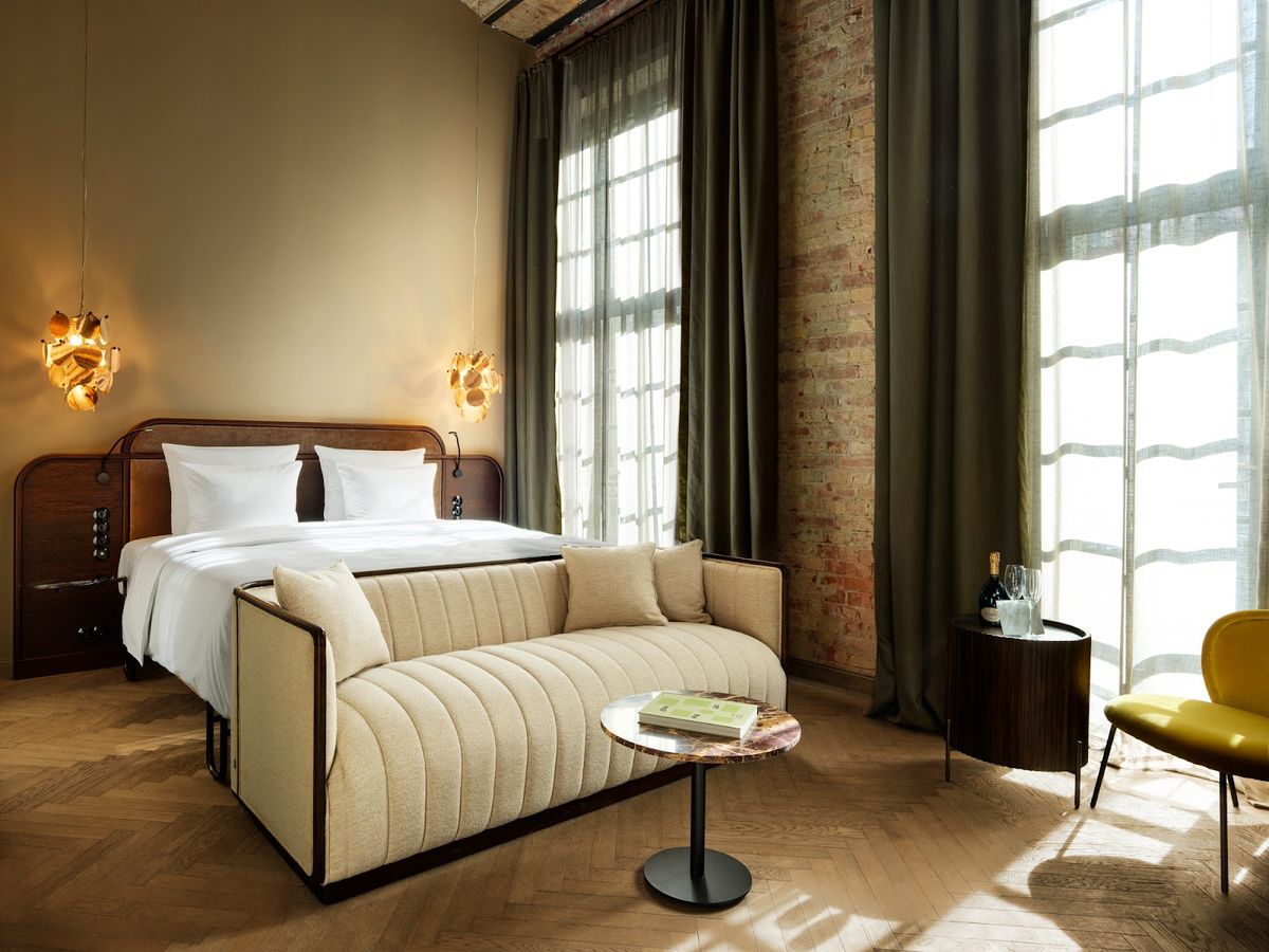 Hotel Telegraphenamt — Berlin — additional view 2
