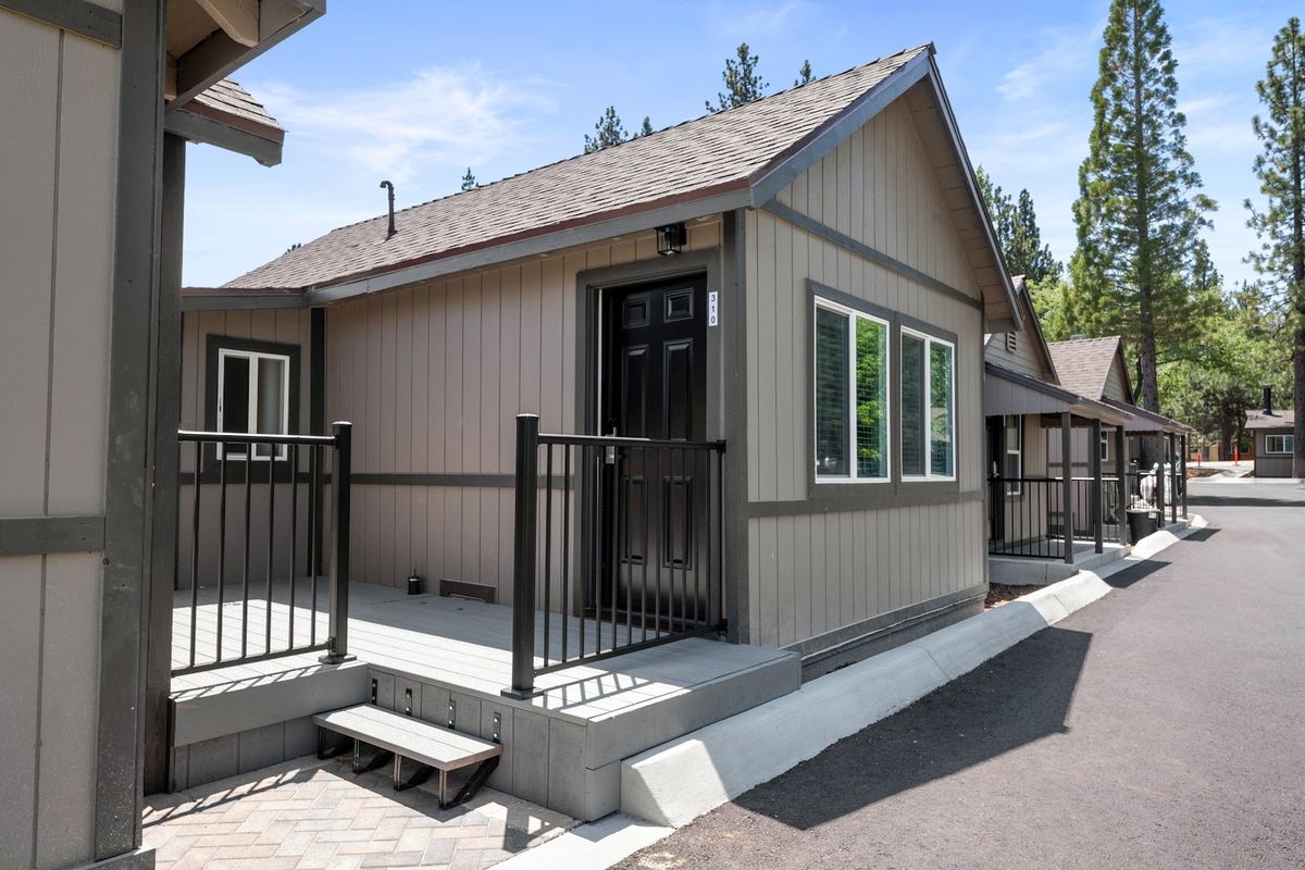 Big Bear Frontier — Big Bear Lake
