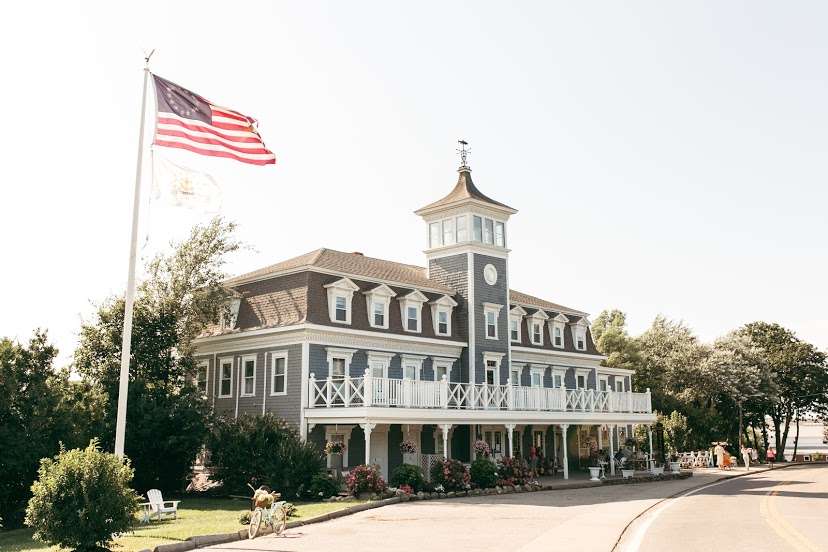 Hotel Manisses — Block Island