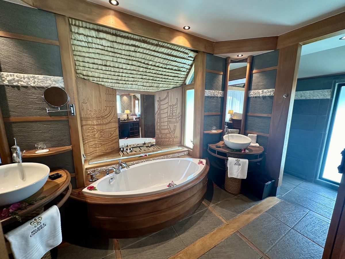Le Taha'a Island Resort & Spa — Bora Bora — additional view 4