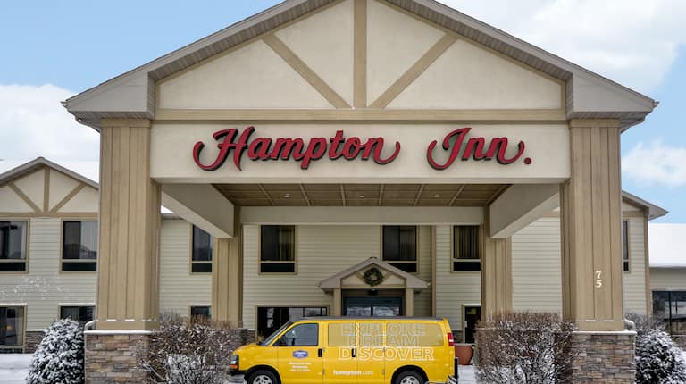 Best Western Plus GranTree Inn Bozeman — North 7th Avenue value hotel near MSU