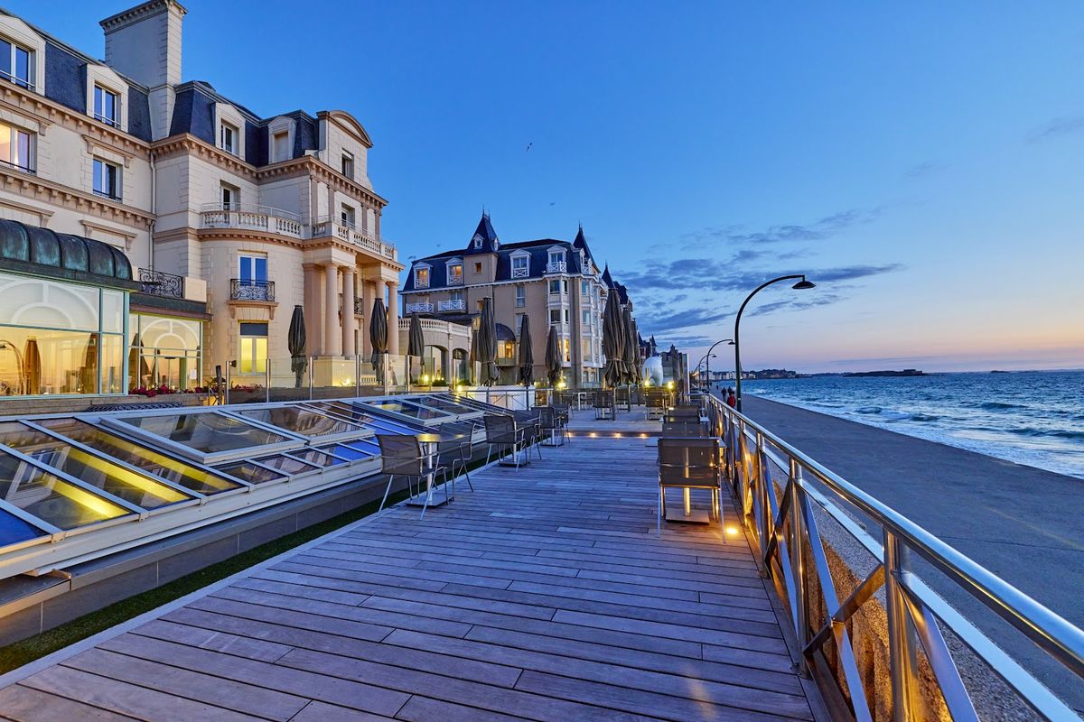 Le Grand Hôtel des Thermes Marins — Brittany