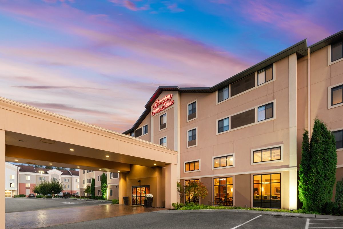Hampton Inn &amp; Suites Burlington — Burlington Vt