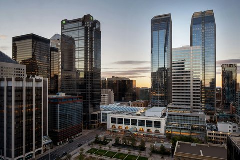 The Dorian, Autograph Collection — Calgary