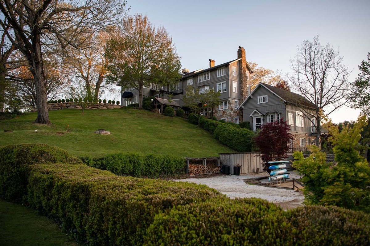 The Greystone Inn — Cashiers