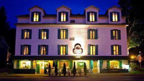 Auberge Sainte-Catherine de Hatley — Charlevoix