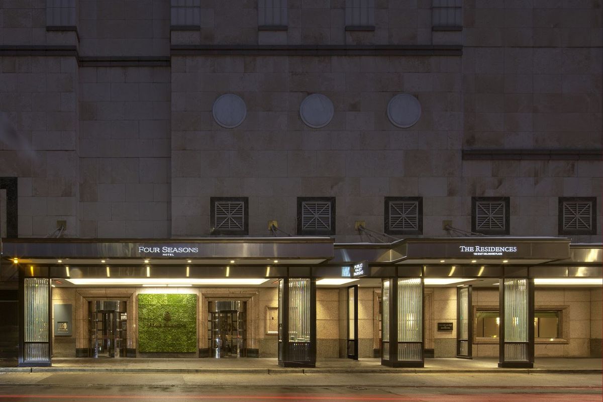 Four Seasons Hotel Chicago — Chicago
