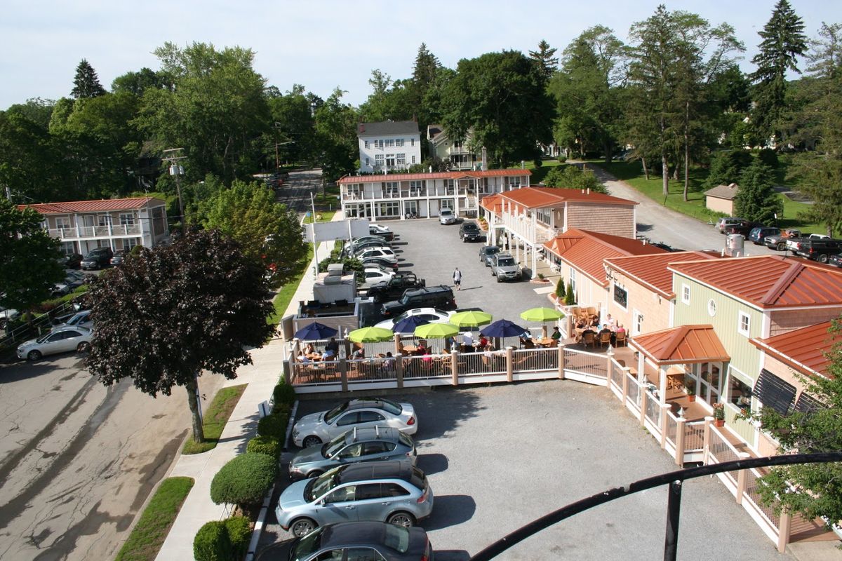 Lake Front Motel & Restaurant — Cooperstown