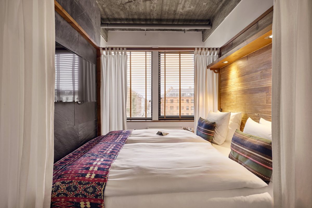 Manon les Suites — Copenhagen — additional view 2