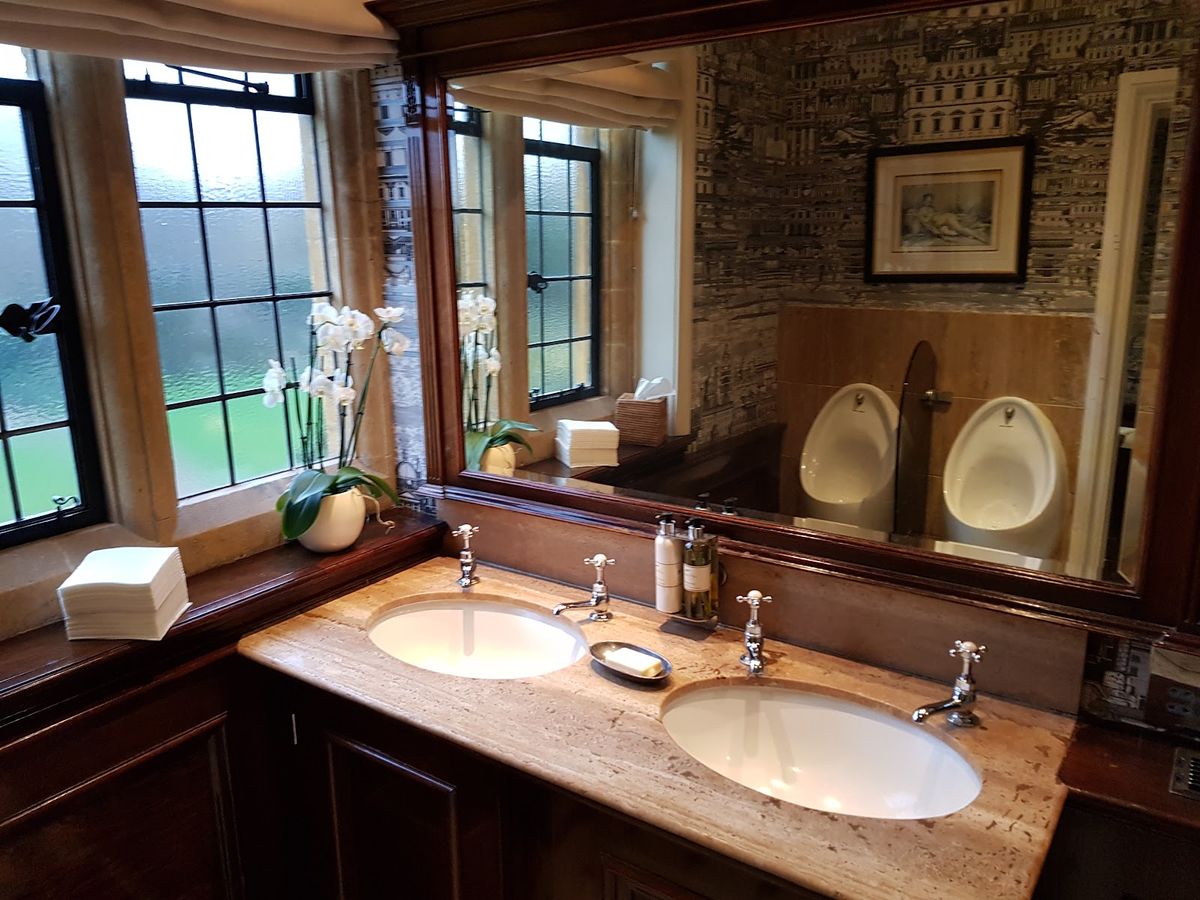 Belmond Le Manoir aux Quat'Saisons — view