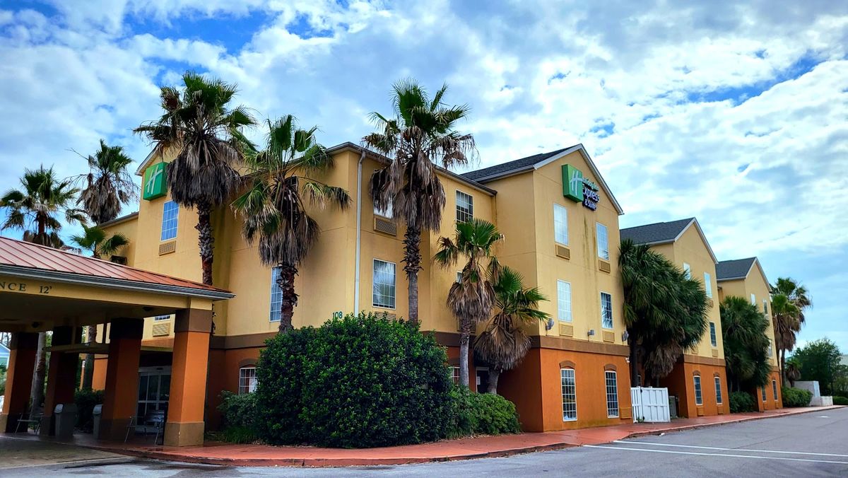 Holiday Inn Express Destin — Destin