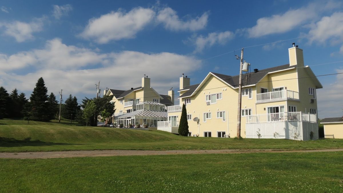 Auberge West Brome — Eastern Townships