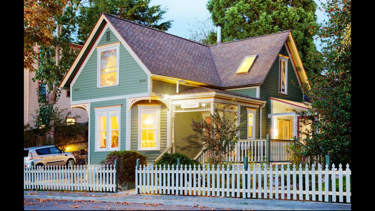 Tucker House Inn — Friday Harbor
