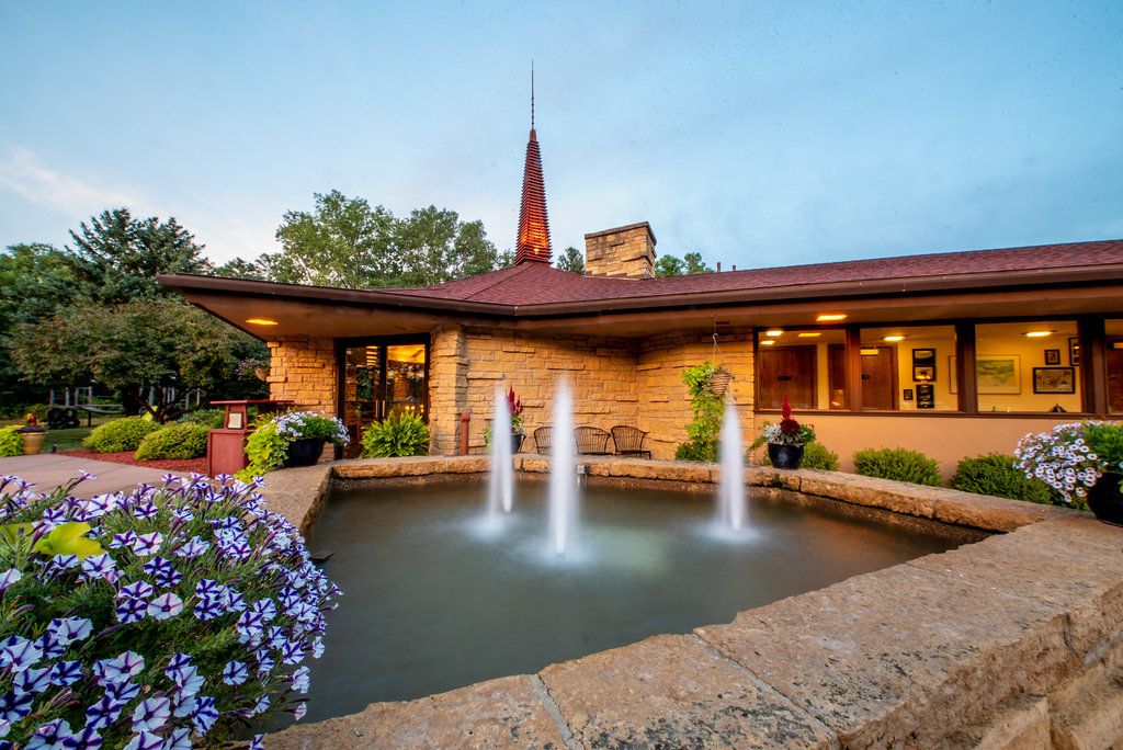 Spring Valley Inn — Glenwood Springs