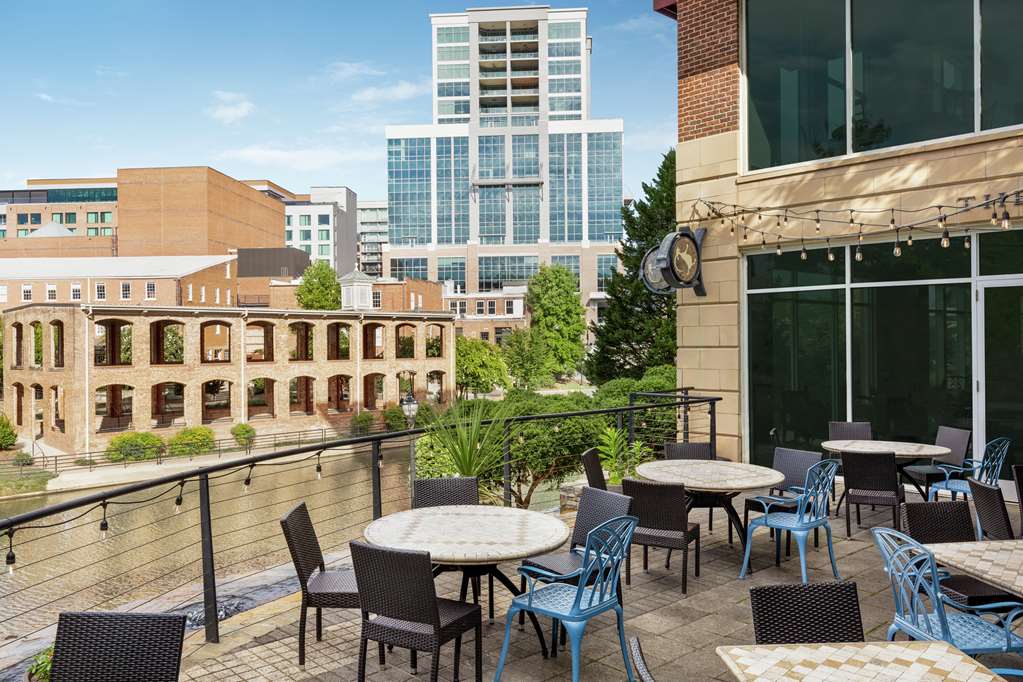 Hampton Inn & Suites Downtown — Greenville Sc