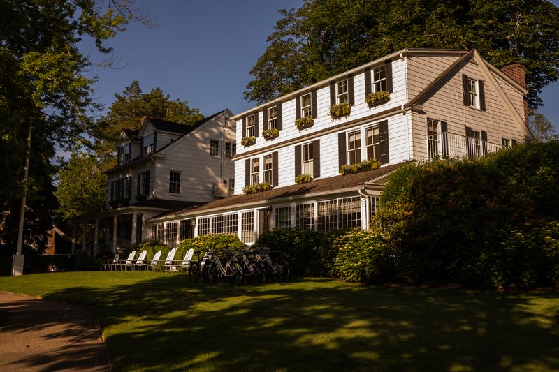 The Maidstone — Hamptons