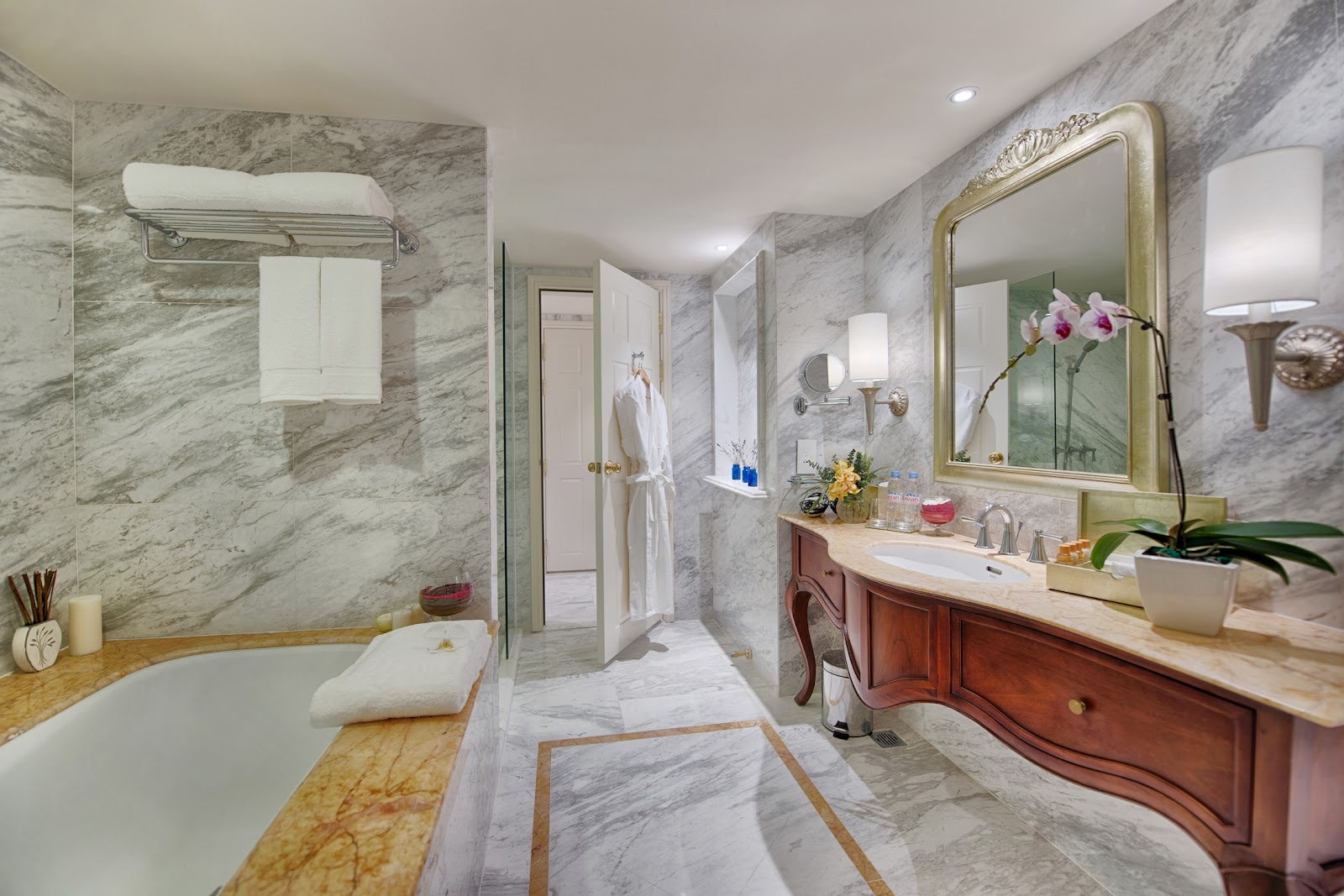 Apricot Hotel — hanoi — additional view 2
