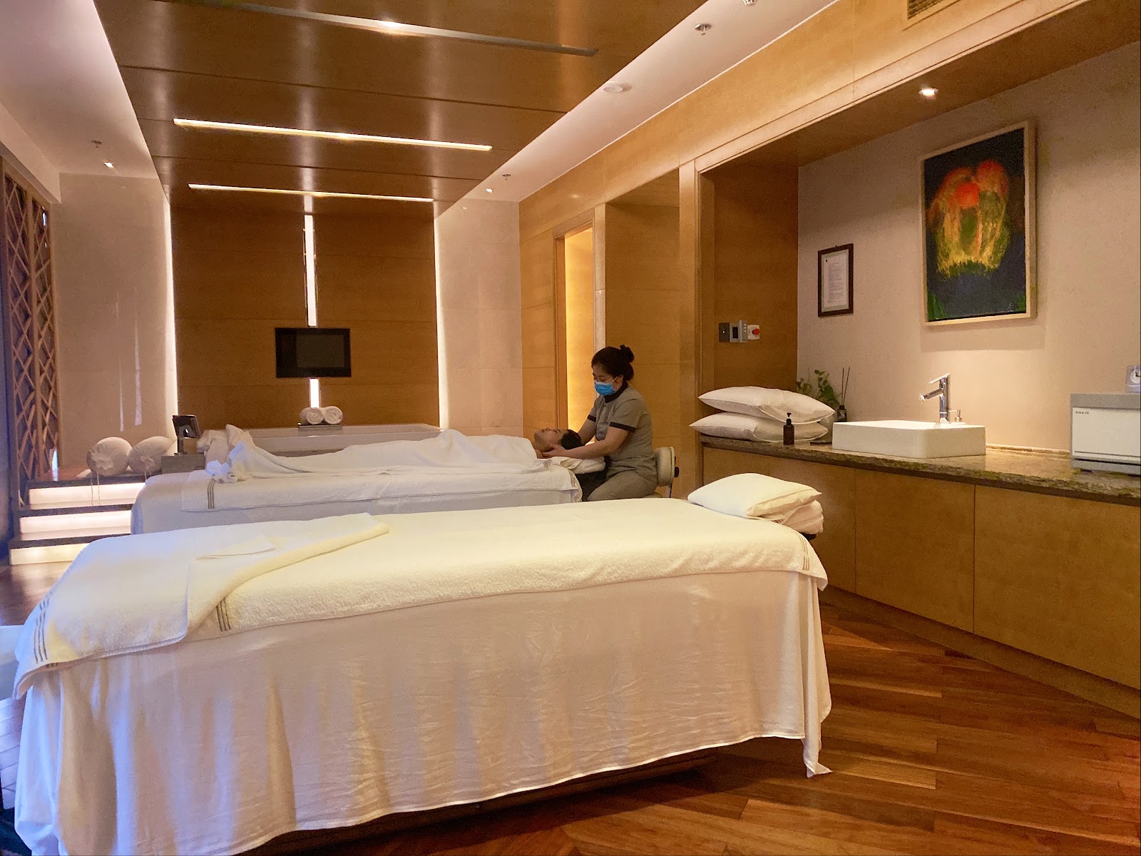 JW Marriott Hotel Hanoi — 450-room Carlos-Zapata dragon-curve flagship adjacent National Convention Center