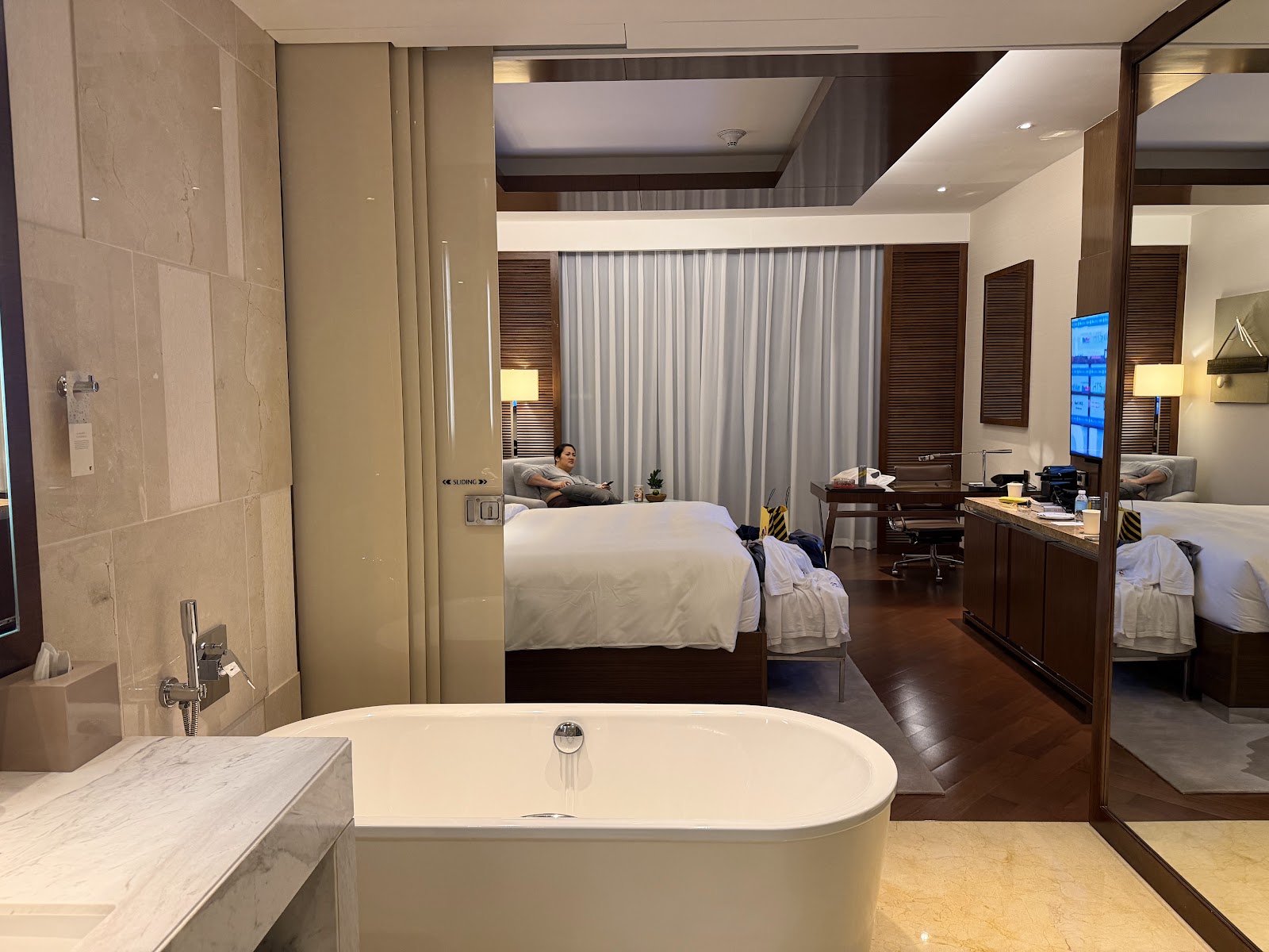 JW Marriott Hotel Hanoi — hanoi — additional view 3