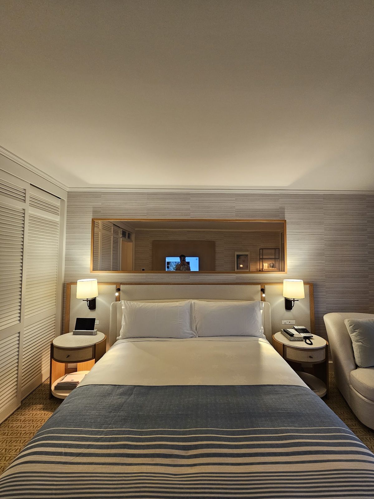 Halekulani Hotel — Honolulu — additional view 2