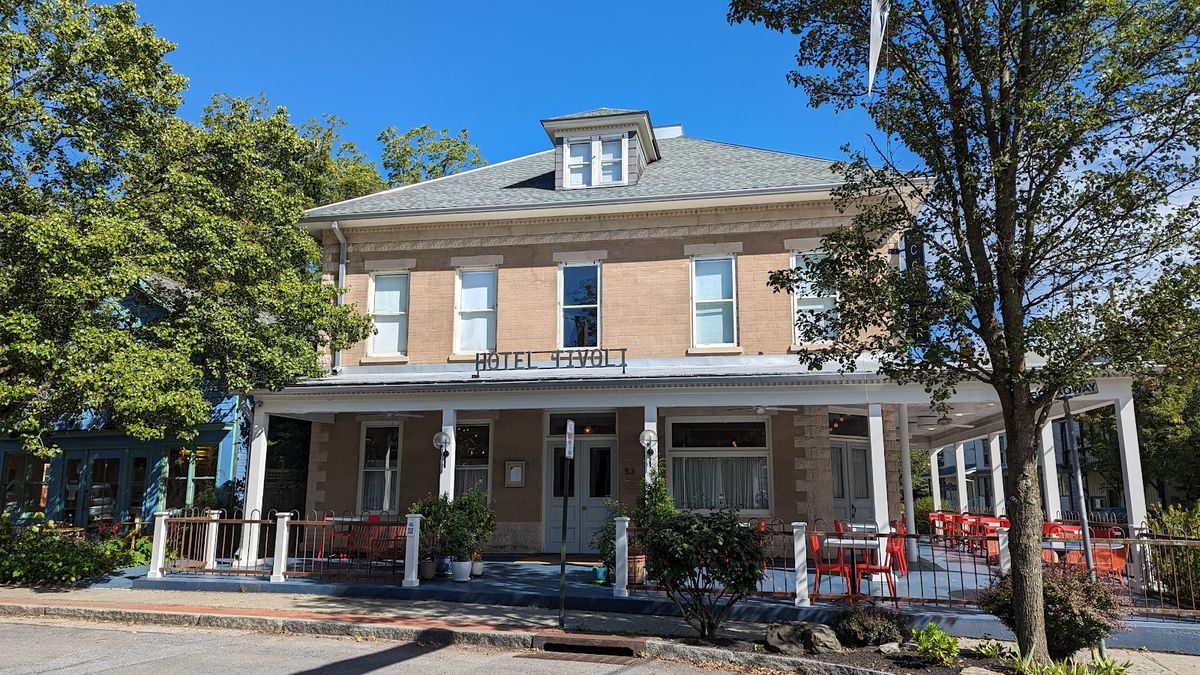 Hotel Tivoli — Hudson Valley