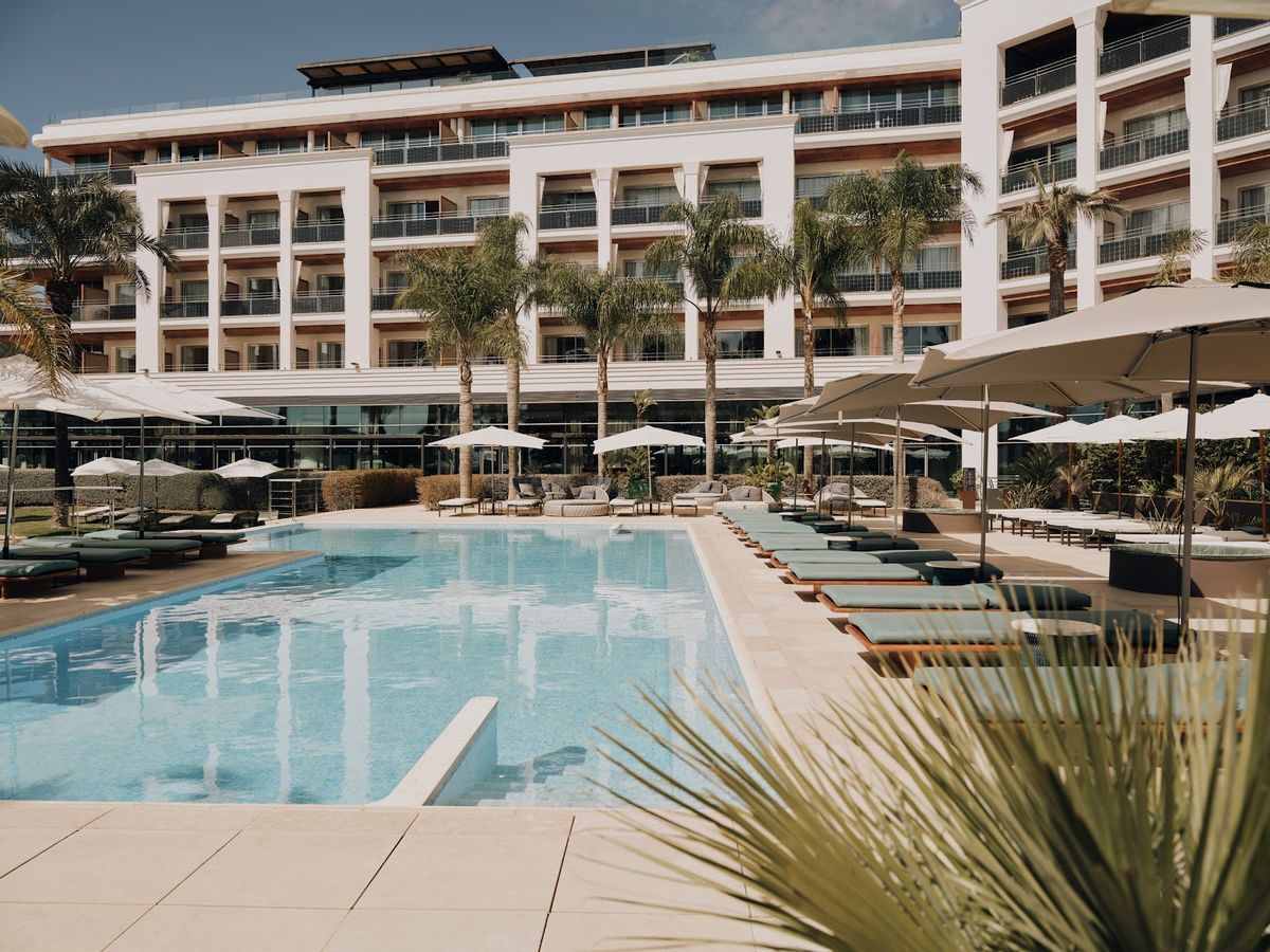 Aguas de Ibiza Grand Luxe Hotel — Ibiza