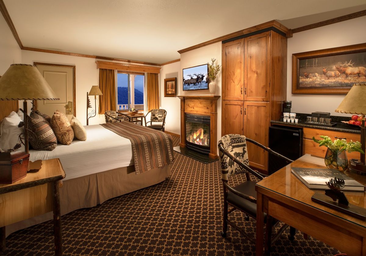 Parkway Inn — Jackson Hole