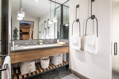 The Cloudveil Autograph Collection — Jackson — additional view 4