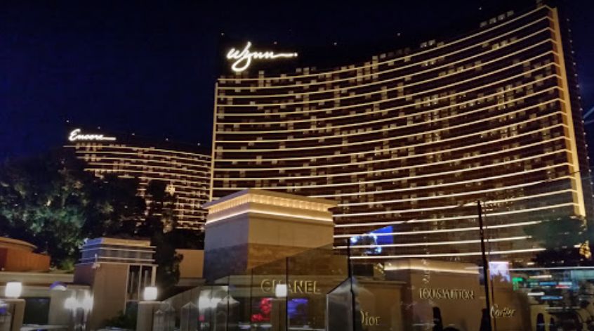 Las Vegas luxury hotels