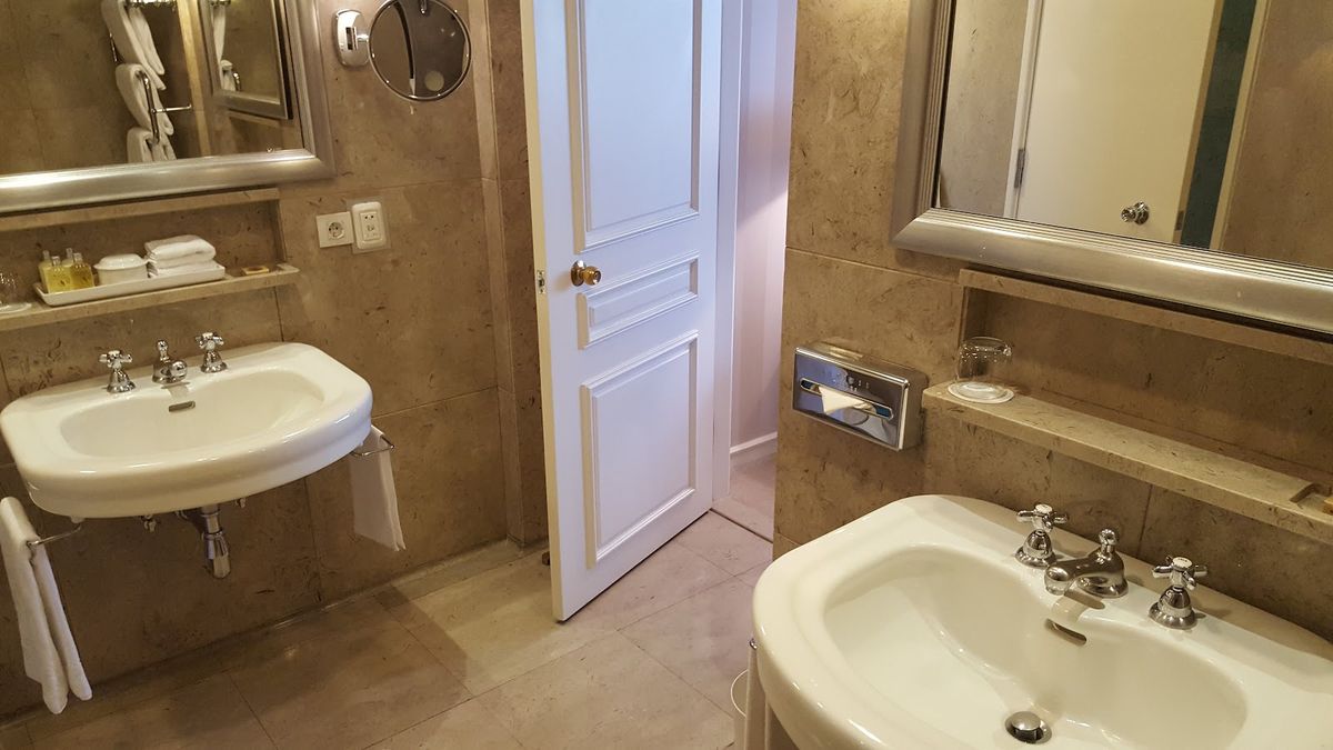 Four Seasons Hotel Ritz Lisbon — Lisbon — additional view 4