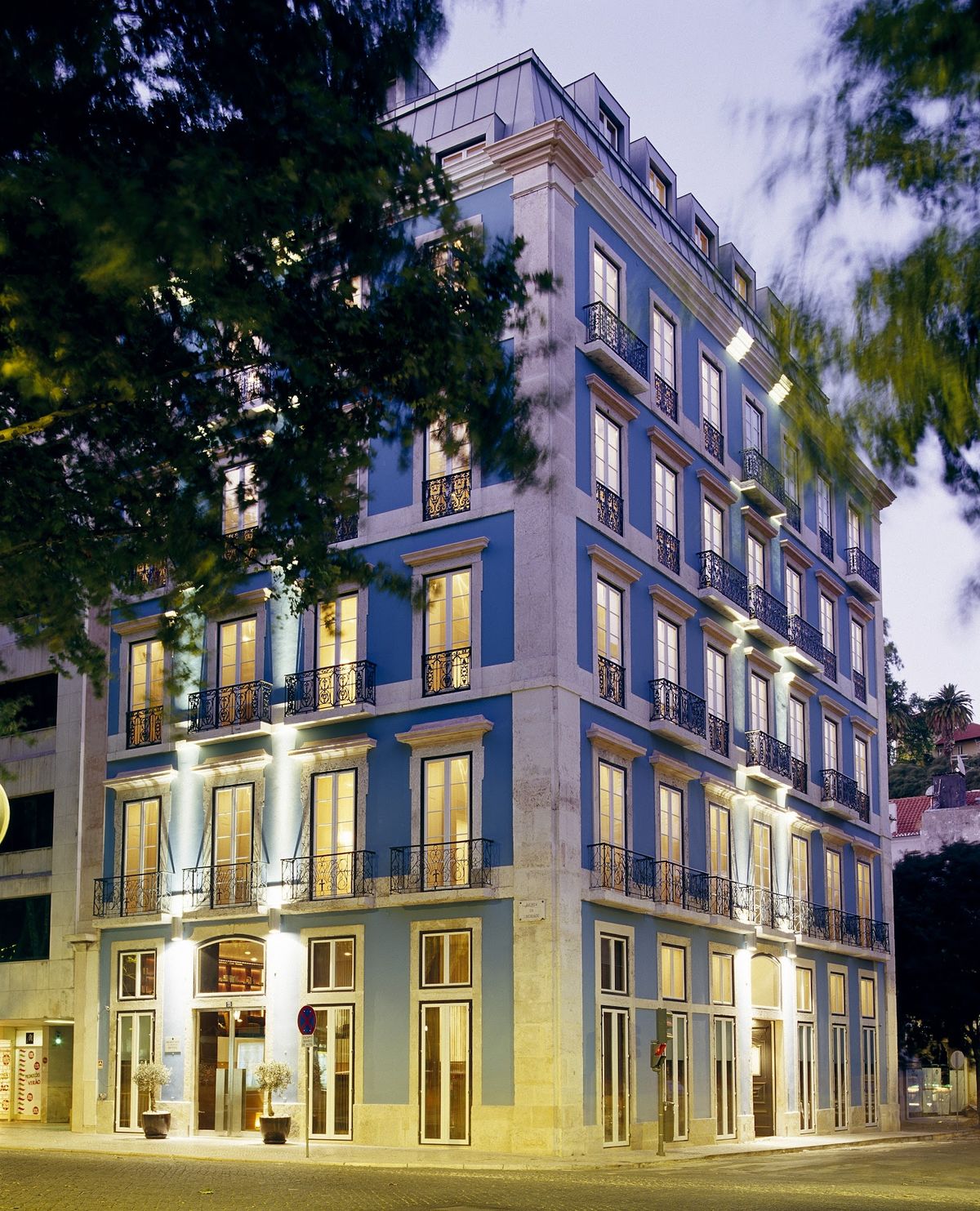 Heritage Avenida Liberdade — 42-room boutique hotel in an 18th-century Pombaline building on Lisbon's premier boulevard