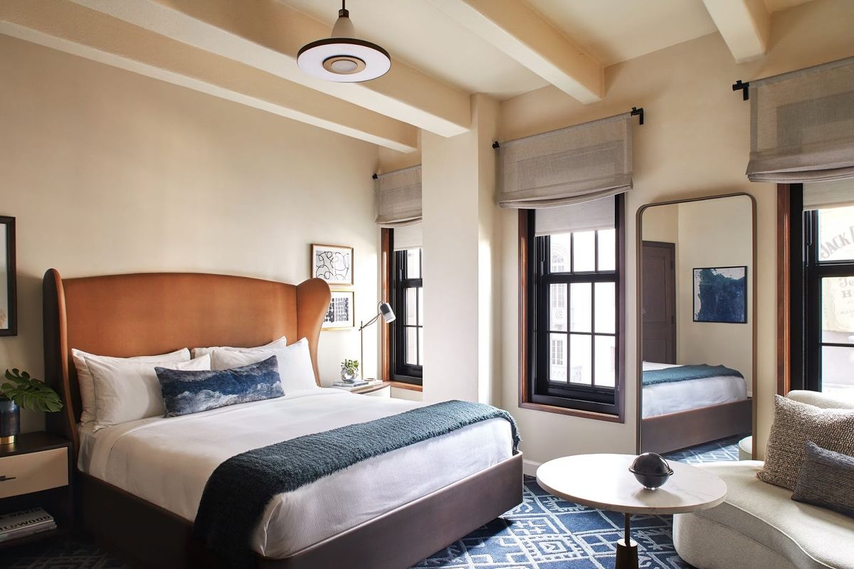 Hotel Figueroa — Los Angeles — additional view 2