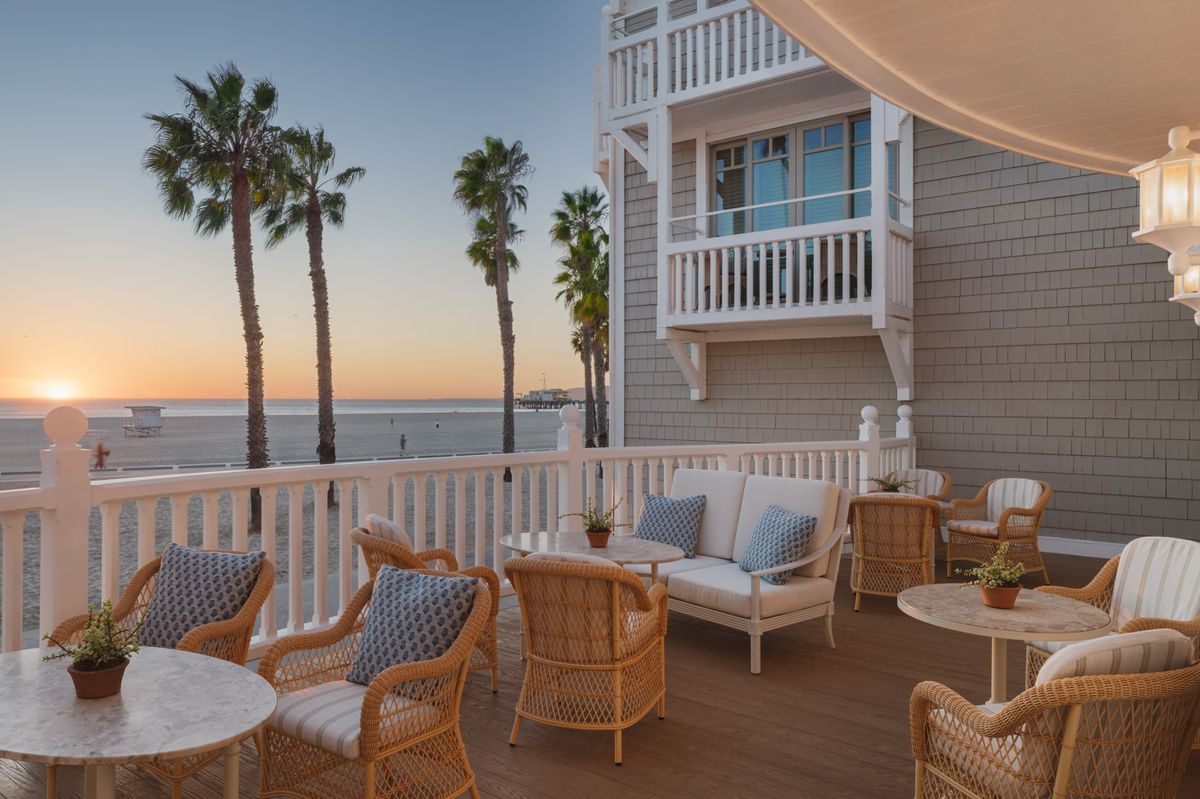 Shutters on the Beach — Los Angeles