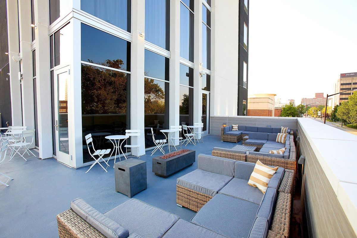 Holiday Inn Louisville Downtown — Louisville