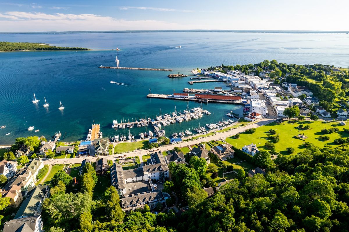 The Island House Hotel — Mackinac Island