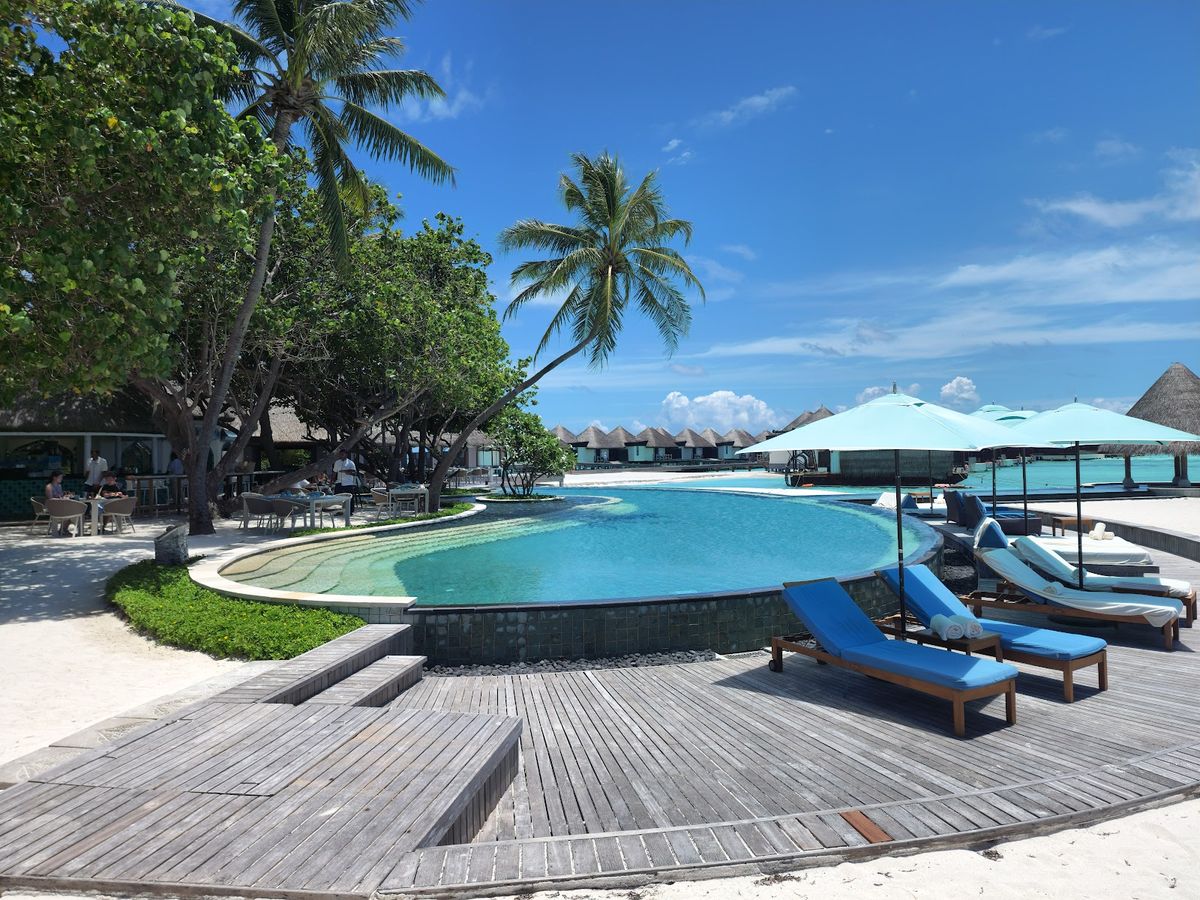 Four Seasons Resort Maldives at Kuda Huraa — Maldives — additional view 3