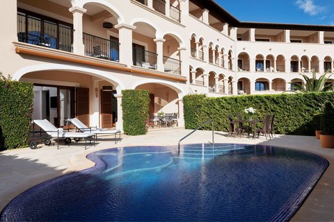 The St Regis Mardavall Mallorca Resort — 133 oceanfront rooms five-star resort