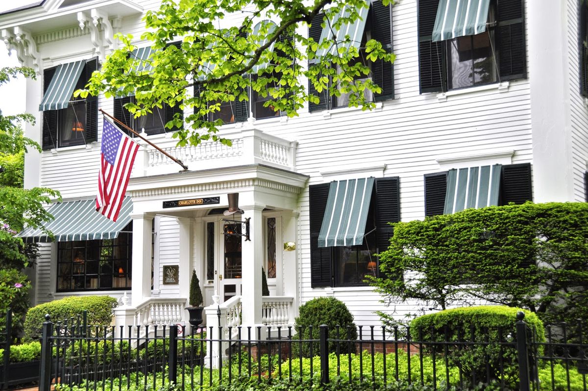 Marthas Vineyard luxury hotels