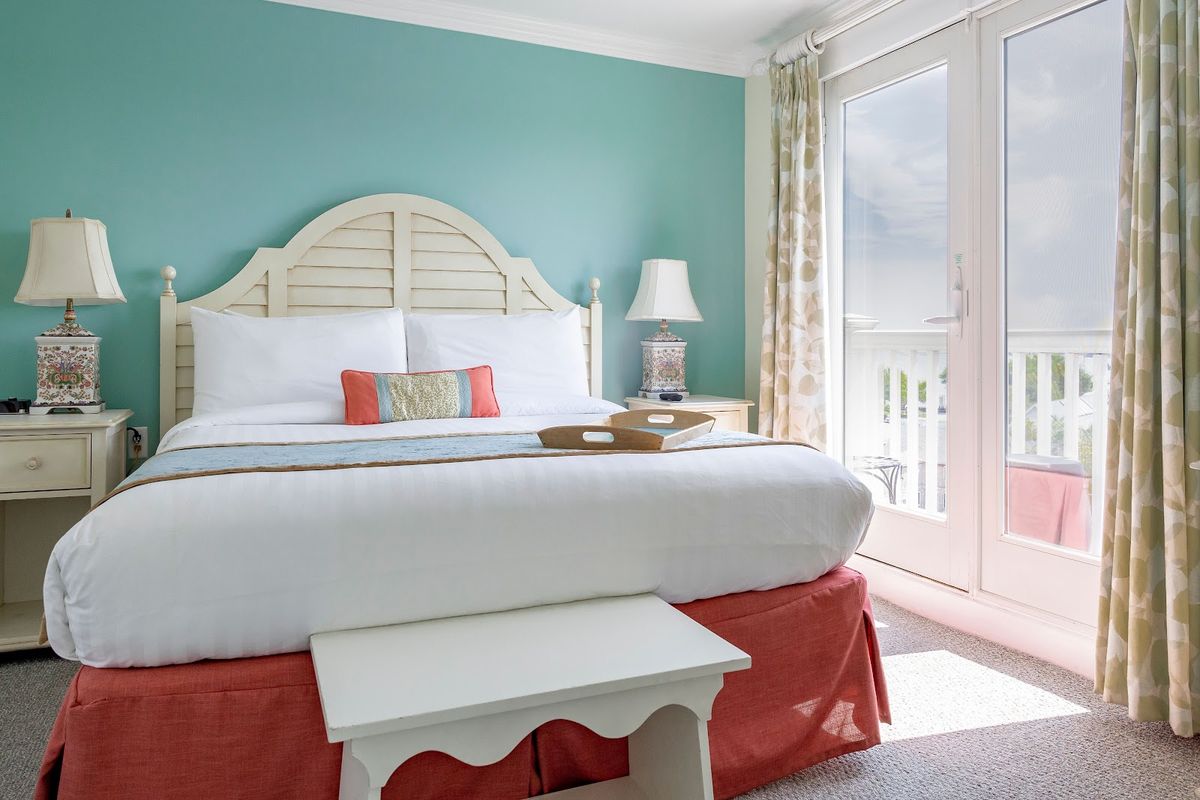 Mansion House Inn — marthas-vineyard — additional view 4
