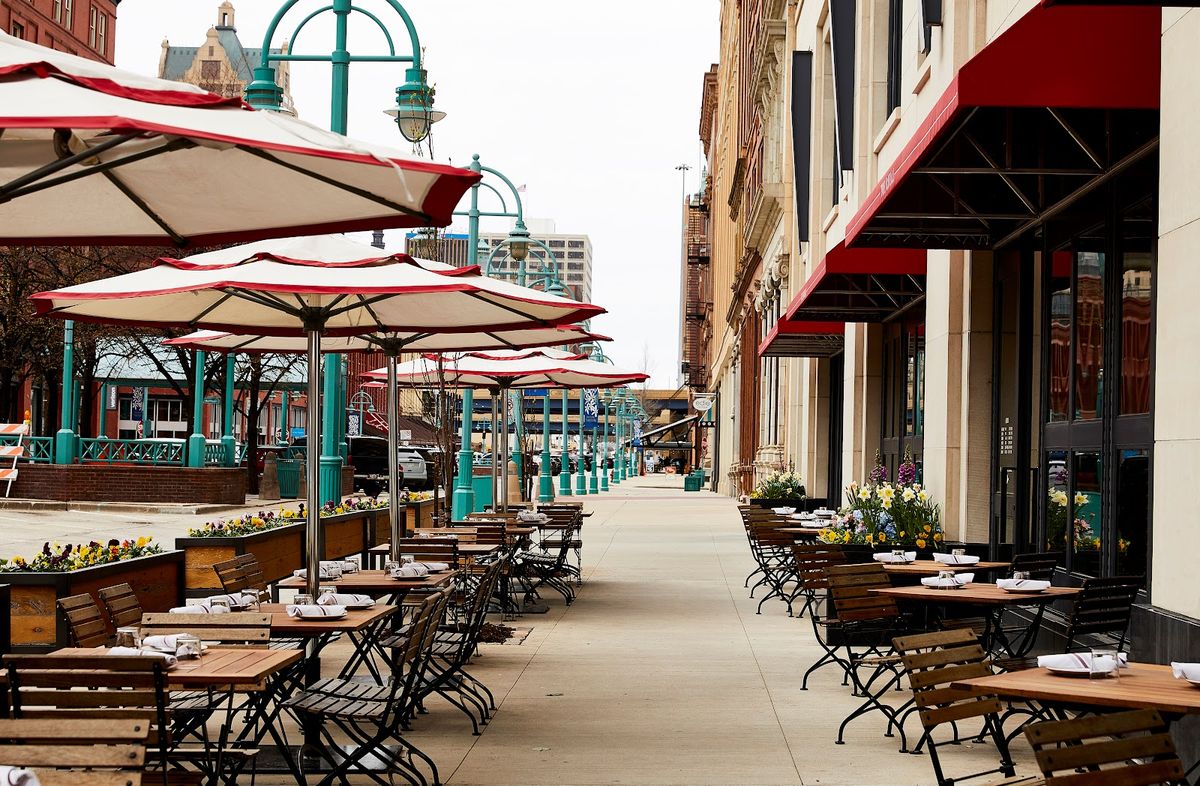 Kimpton Journeyman Hotel — Milwaukee