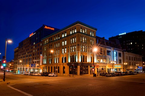 Marriott Milwaukee Downtown — Milwaukee
