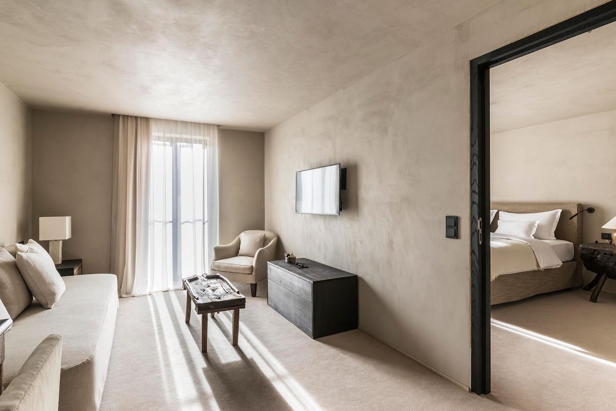 Hotel Bayerischer Hof — Munich — additional view 2