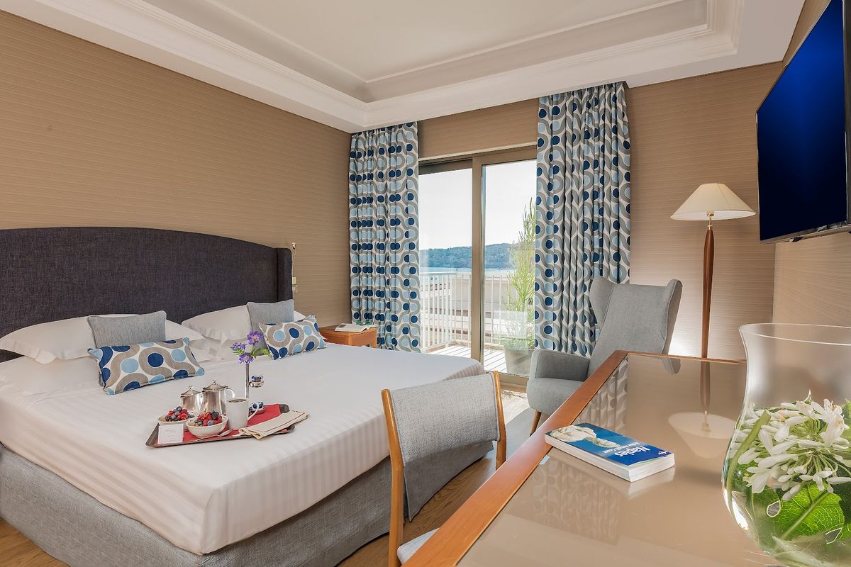 The Continental Hotel — Naples — additional view 2